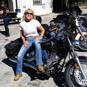 Meet your Posher, Kay